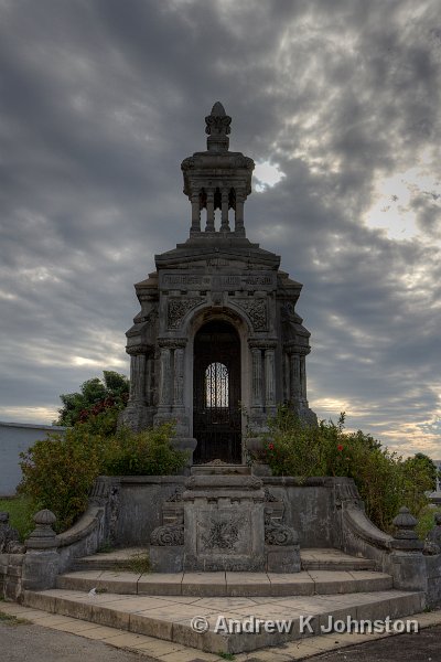 1110_7D_2836-8 HDR.jpg - Mausoleum at the Necropolis Colon